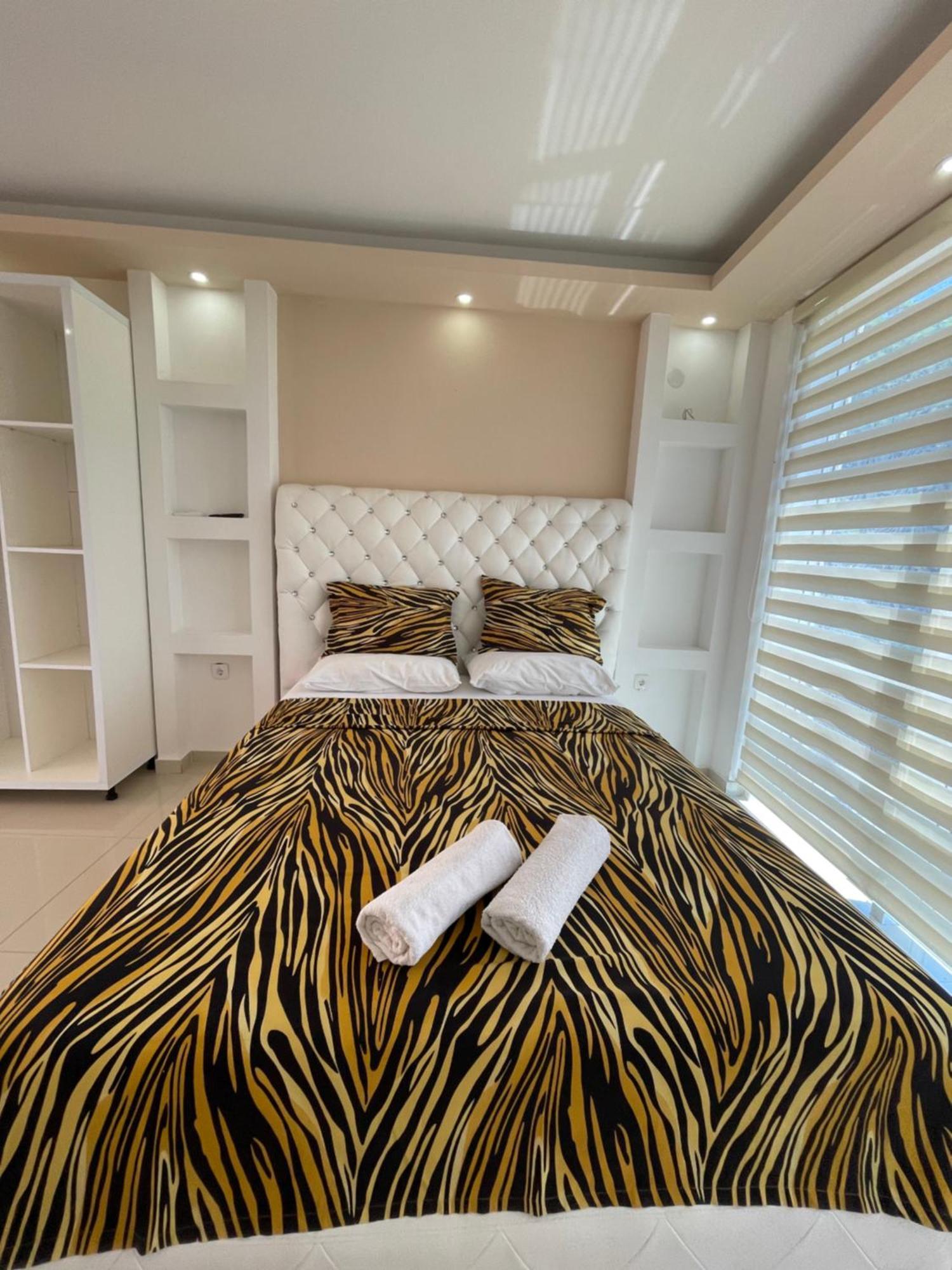 Queen Kodre Apartments Ulcinj Eksteriør bilde